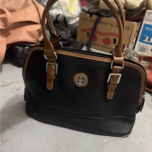 Elegant Black and Brown Handbag